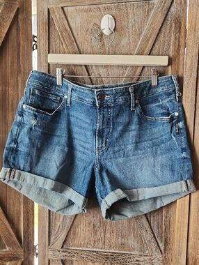 Silver Jeans Co. Ladies Boy Friend Short Denim Shorts